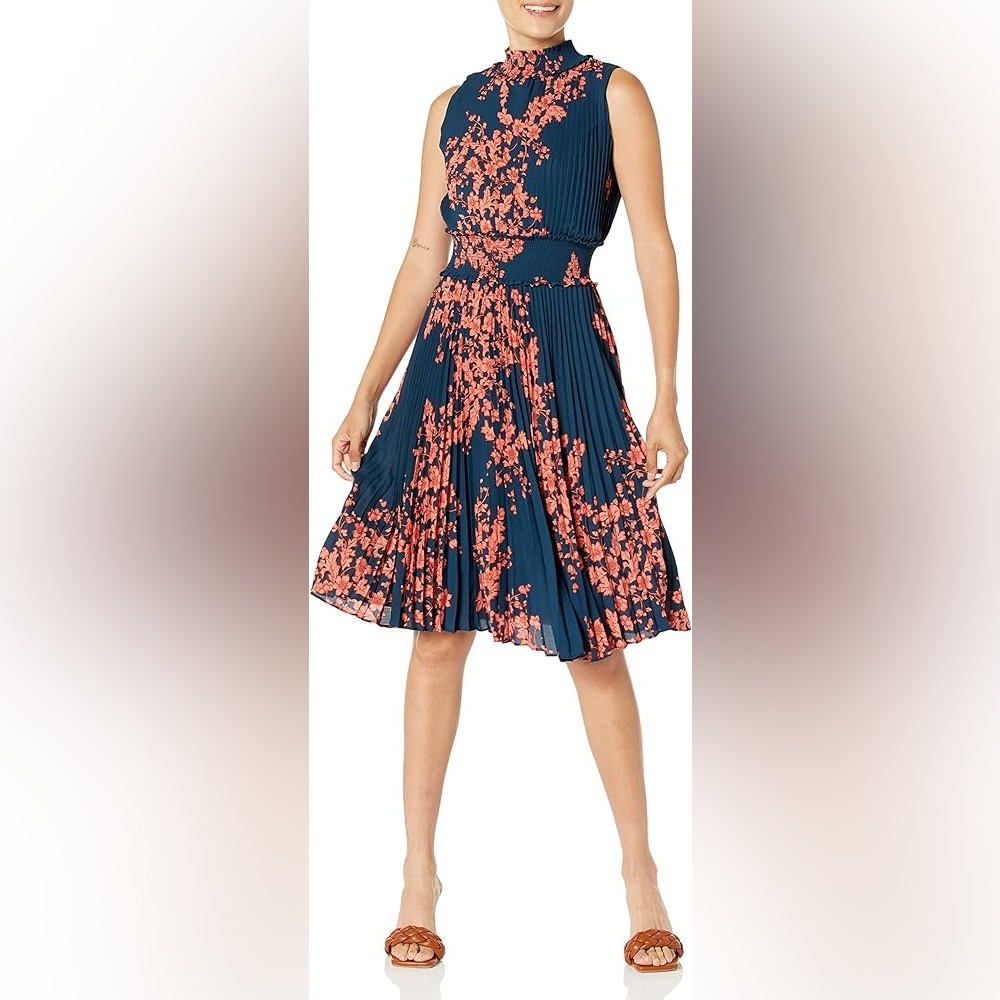 NWT Nanette Lepore Pleated Dress